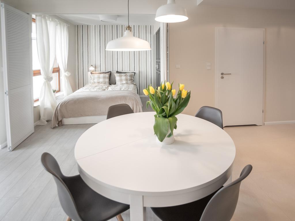 Apartament Z Widokiem Na Dworek Gdansk Ngoại thất bức ảnh
